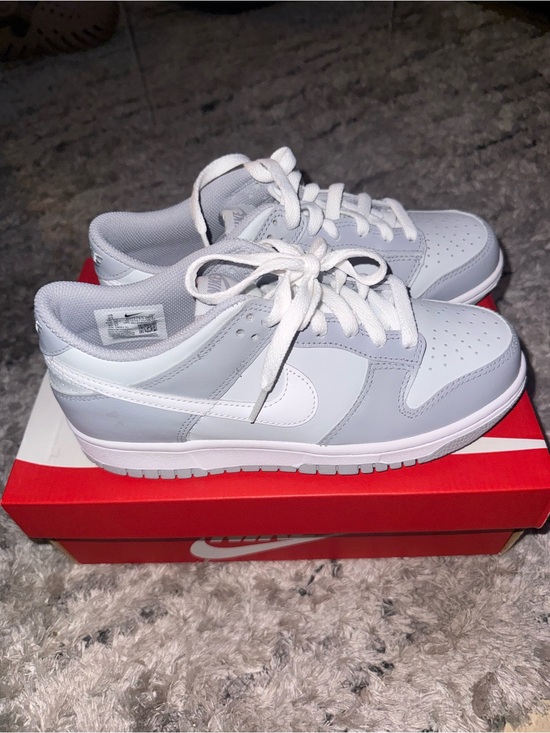 Nike Shoes - Nike Low-Top Sneakers in Light Gray & White